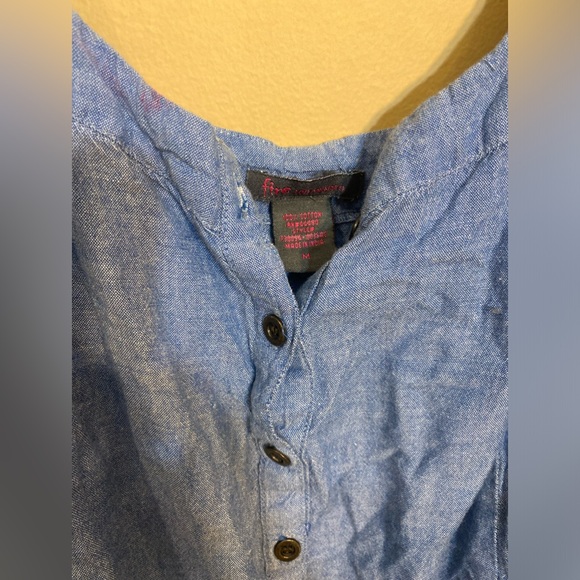 Medium denim romper with front buttons and pockets - Picture 3 of 5